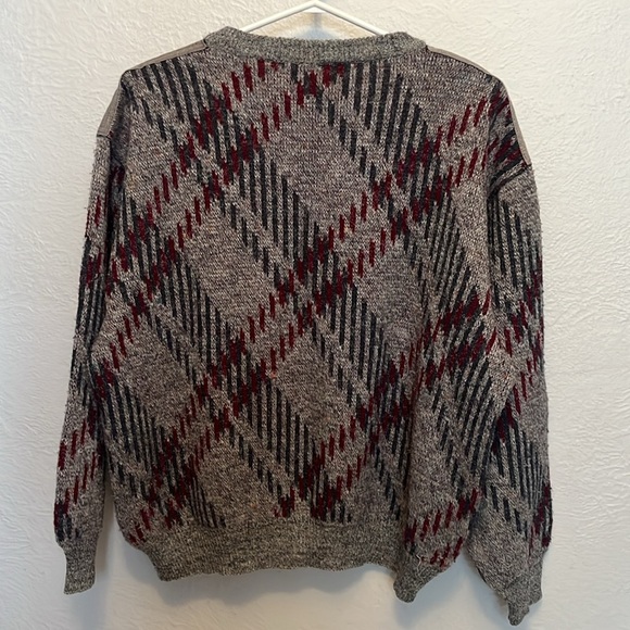 Vintage Sweater - Picture 3 of 4